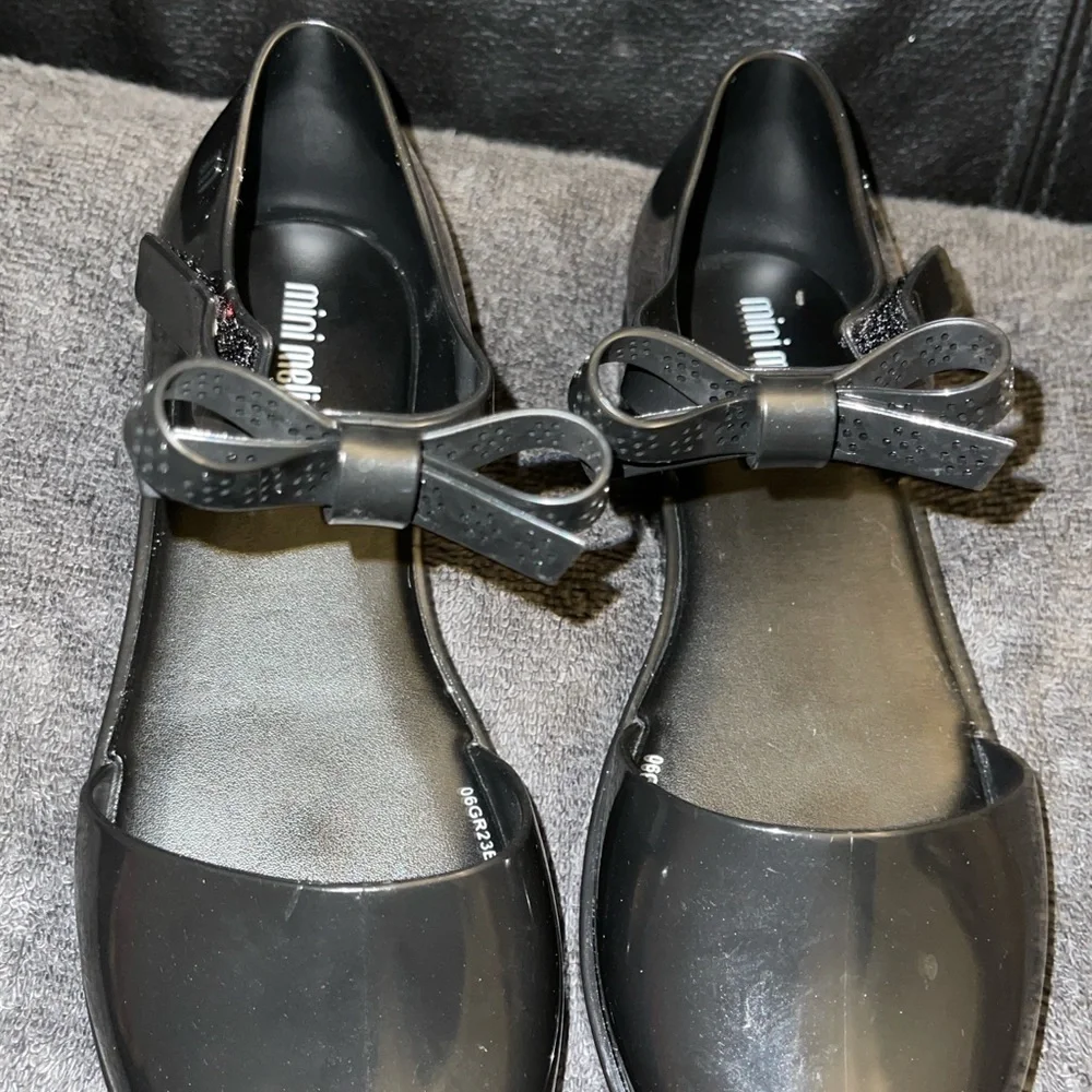 Mini Melissa stylish black